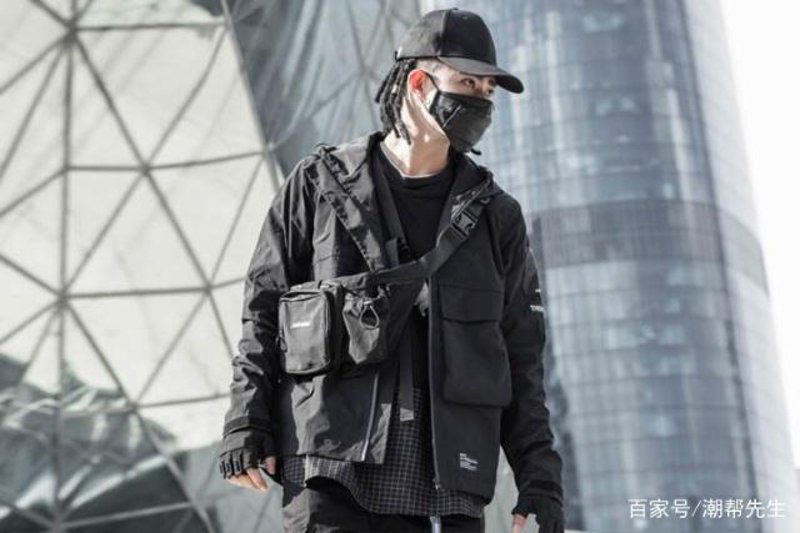 MT户外工装:探索多功能与时尚的完美融合